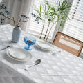 Jacquard Tablecloth with leaf pattern